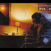 The lyrics THE EAGLE WILL RISE AGAIN of ALAN PARSONS is also present in the album Pyramid (1978)