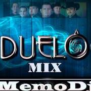 The lyrics PLATICAMOS TANTO of DUELO is also present in the album La historia de los exitos (2009)