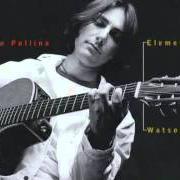 The lyrics AMICA DALLE LUNGHE DITA of PIPPO POLLINA is also present in the album Elementare watson (2000)