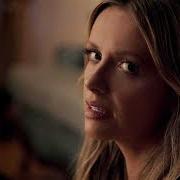 The lyrics CATCH FIRE of CARLY PEARCE is also present in the album Every little thing (2017)
