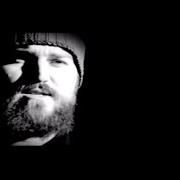 The lyrics SIC 'EM ON A CHICKEN of ZAC BROWN is also present in the album The foundation (2008)