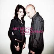 The lyrics LE HASARD DANSE of ART MENGO is also present in the album Ce petit chemin (2012)