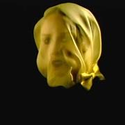 Girl with no face (deluxe)