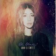 The lyrics CATASTROPHE OF LOVE of ANNI B SWEET is also present in the album Oh, monsters! (2012)