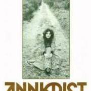 The lyrics LA NUIT TOUT EST PERMIS of ANNKRIST is also present in the album Nevenoe (1975)