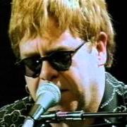 The lyrics LOOK MA NO HANDS of ELTON JOHN is also present in the album Songs from the west coast (2001)