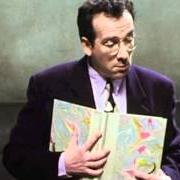 The lyrics WHY? of ELVIS COSTELLO is also present in the album The juliet letters (1993)