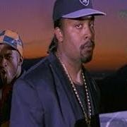The lyrics KEEP THE BEAT of ERIC B. & RAKIM is also present in the album Don't sweat the technique (1992)
