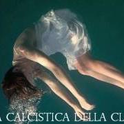 The lyrics LA LEVA CALCISTICA DELLA CLASSE '68 of FRANCESCO DE GREGORI is also present in the album Titanic (1982)