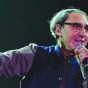 The lyrics STAGE DOOR of FRANCO BATTIATO is also present in the album Inneres auge - il tutto e' più della somma delle sue parti (2009)