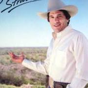 The lyrics SECOND CHANCES of GEORGE STRAIT is also present in the album Ocean front property (1986)