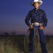 The lyrics SOMEWHERE DOWN IN TEXAS of GEORGE STRAIT is also present in the album Somewhere down in texas (2005)