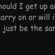 The lyrics EMOTIONLESS of GOOD CHARLOTTE is also present in the album The young and hopeless (2002)