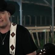 The lyrics IT'S A GOOD THING of GORD BAMFORD is also present in the album Tin roof (2016)