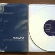 The lyrics ILLUSTRATE AND DESIGN PARAMETERS of GRADE is also present in the album Separate the magnets (1998)