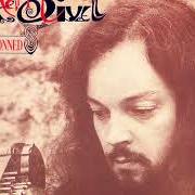 The lyrics DAÑS-FISEL of ALAN STIVELL is also present in the album E langonned (1974)