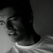 The lyrics JUST KISS ME of HARRY CONNICK JR. is also present in the album Blue light, red light (1991)