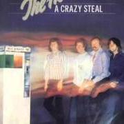 The lyrics WRITING ON THE WALL of THE HOLLIES is also present in the album A crazy steal (1978)