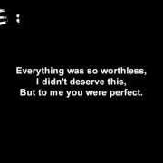 The lyrics THIS LOVE, THIS HATE of HOLLYWOOD UNDEAD is also present in the album Swan songs (2008)