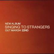 The lyrics SYMMETRY of JACK SAVORETTI is also present in the album Singing to strangers (2019)