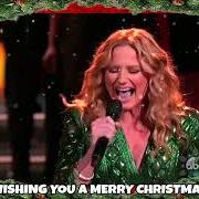 The lyrics DO YOU HEAR WHAT I HEAR of JENNIFER NETTLES is also present in the album To celebrate christmas (2016)