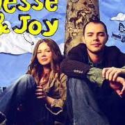 The lyrics DULCE MELODÍA of JESSE & JOY is also present in the album Esta es mi vida (2007)