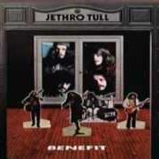 The lyrics LOCOMOTIVE BREATH of JETHRO TULL is also present in the album Original masters (1985)
