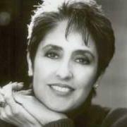 The lyrics CANTIQUE DE NOEL (O HOLY NIGHT) of JOAN BAEZ is also present in the album Noel (1966)