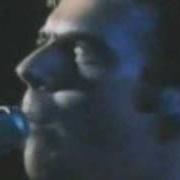 The lyrics LONG NIGHT of JOHN HIATT is also present in the album Slug line (1979)