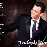 The lyrics OTRO DIA MAS SIN VERTE of JON SECADA is also present in the album Jon secada (1992)