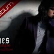 The lyrics LO QUE ME GUSTA A MÍ of JUANES is also present in the album Mi sangre (2004)