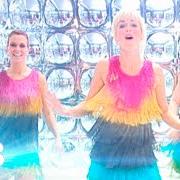 The lyrics OYA LÉLÉ of K3 is also present in the album Mamase! (2009)