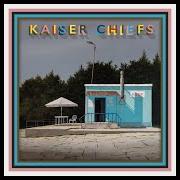 The lyrics KURT VS FRASIER (THE BATTLE FOR SEATTLE) of KAISER CHIEFS is also present in the album Duck (2019)