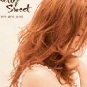 The lyrics WE ARE ONE of KELLY SWEET is also present in the album We are one (2007)