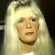The lyrics WILLIE AND THE HAND JIVE of KIM CARNES is also present in the album View from the house