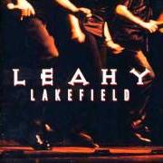 The lyrics MOMENT of LEAHY is also present in the album Lakefield (2007)