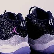 Glitter Kicks