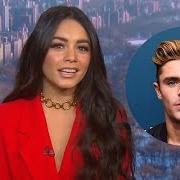 Vanessa Anne Hudgens & Zac Efron