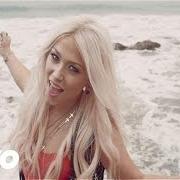 Amelia Lily