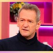 Alexander Armstrong