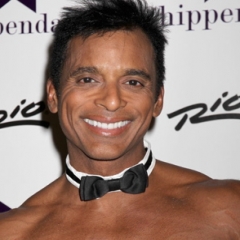 Jon Secada